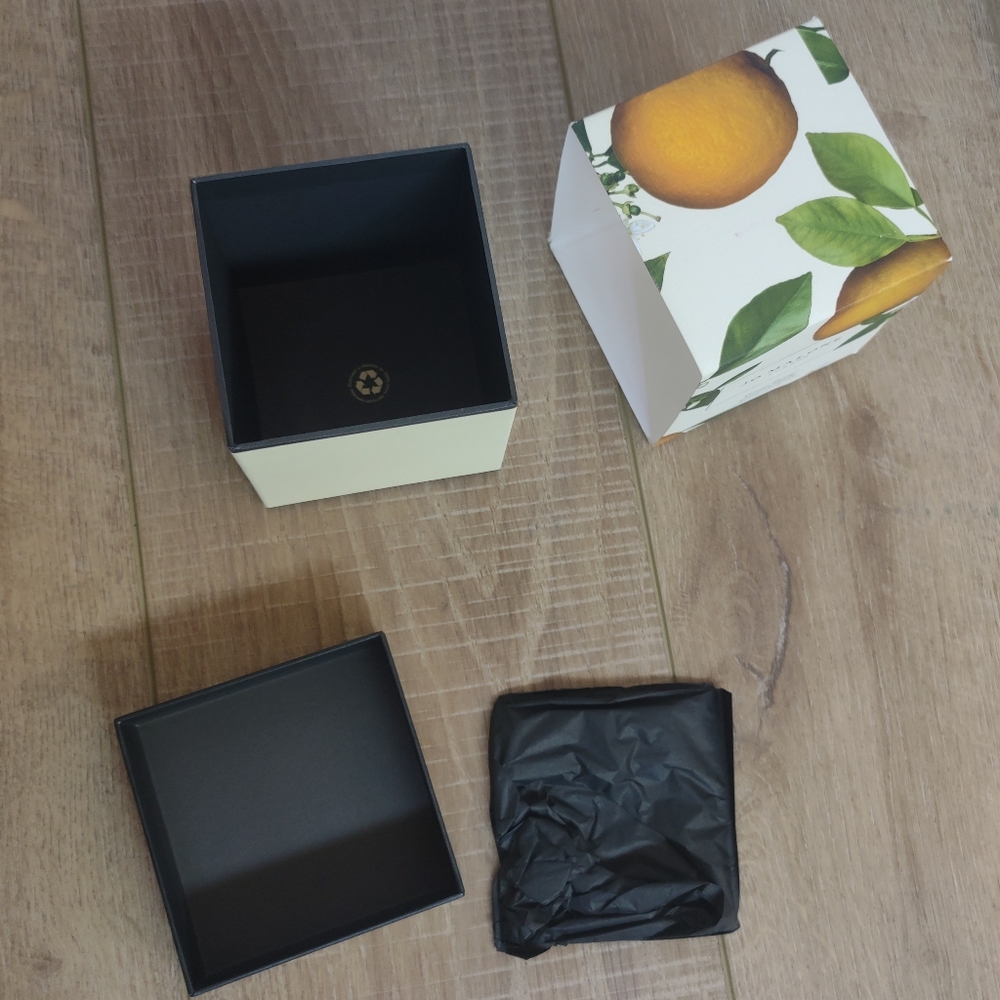 Jo Malone Candle Boxes - Picture 10 of 15